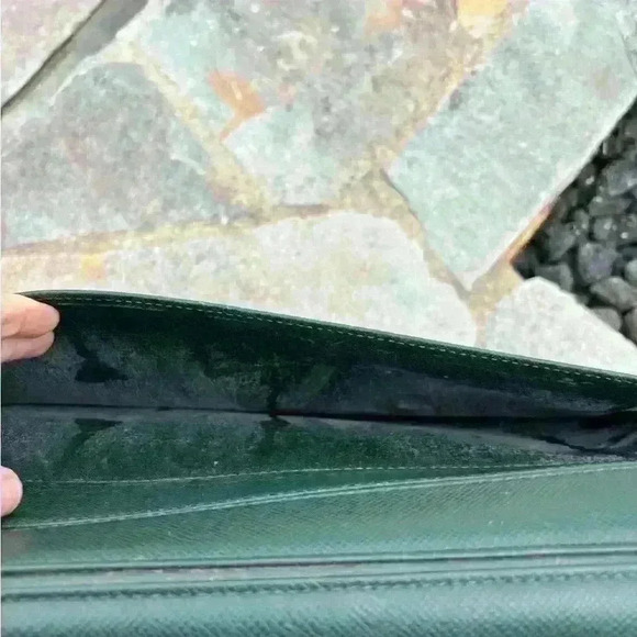 LOUIS VUITTON Taiga Pilot Case Oural Green Leather Vintage Oural Briefcase - Picture 8 of 16